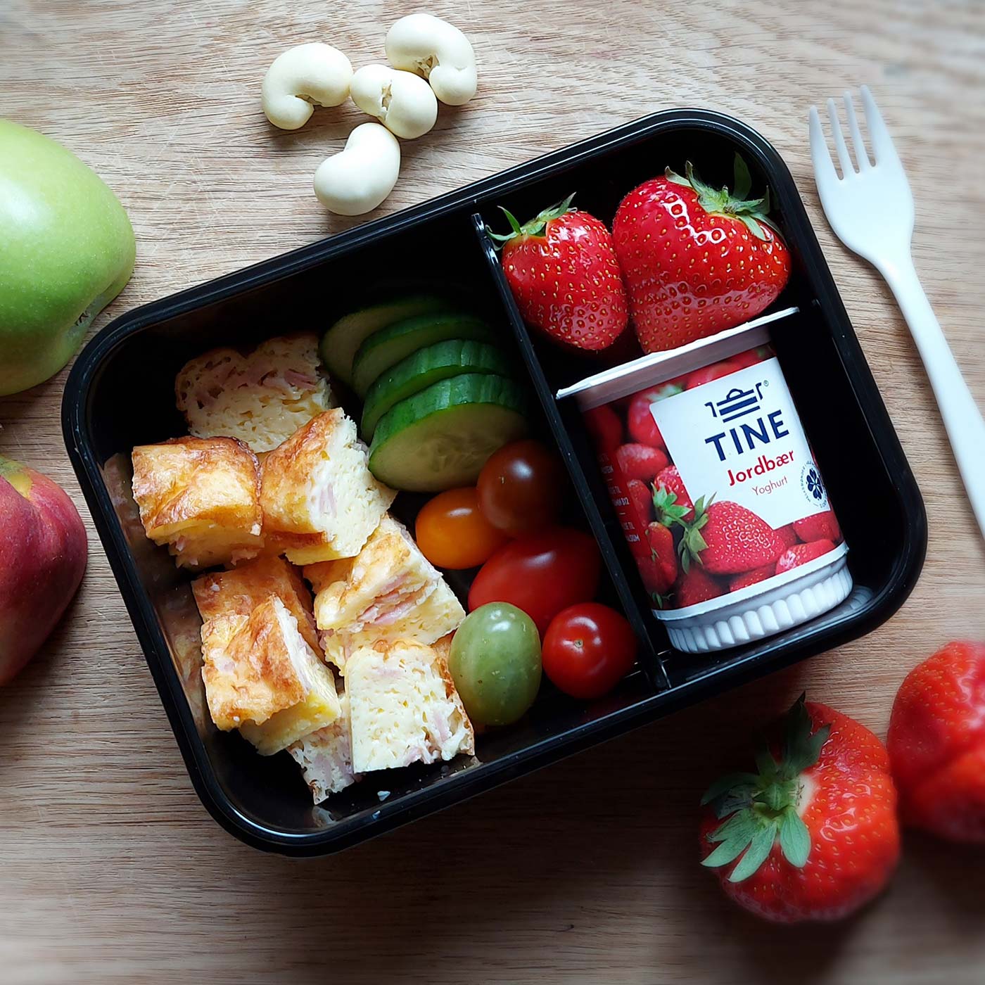 Brotdosen und Trinkflaschen für die Grundschule