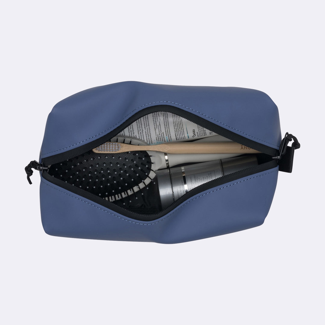 Washbag Street, Velvet Blue