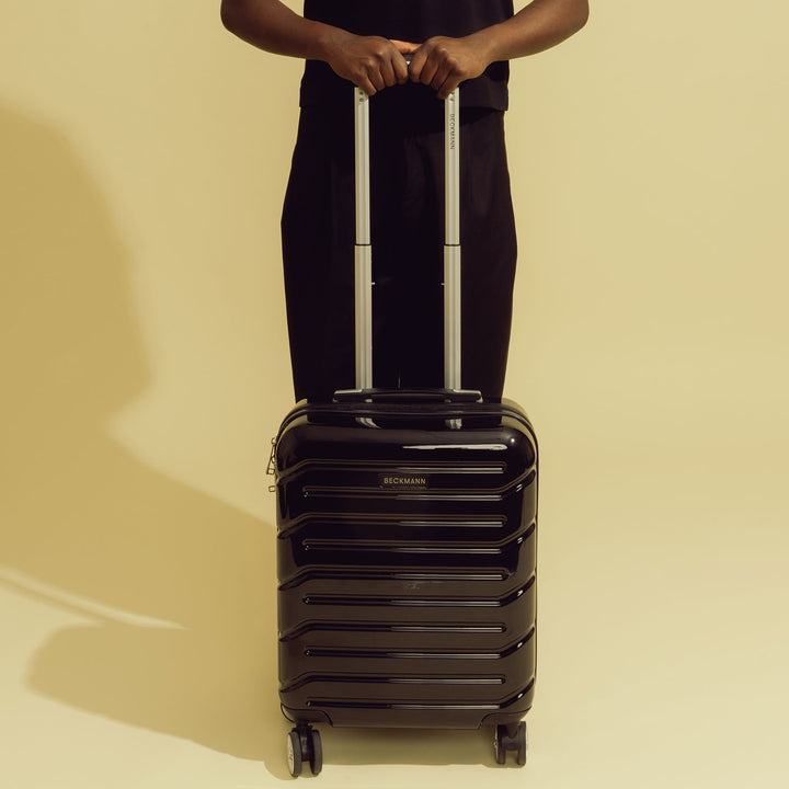 Carry-on suitcase Infinity, Black