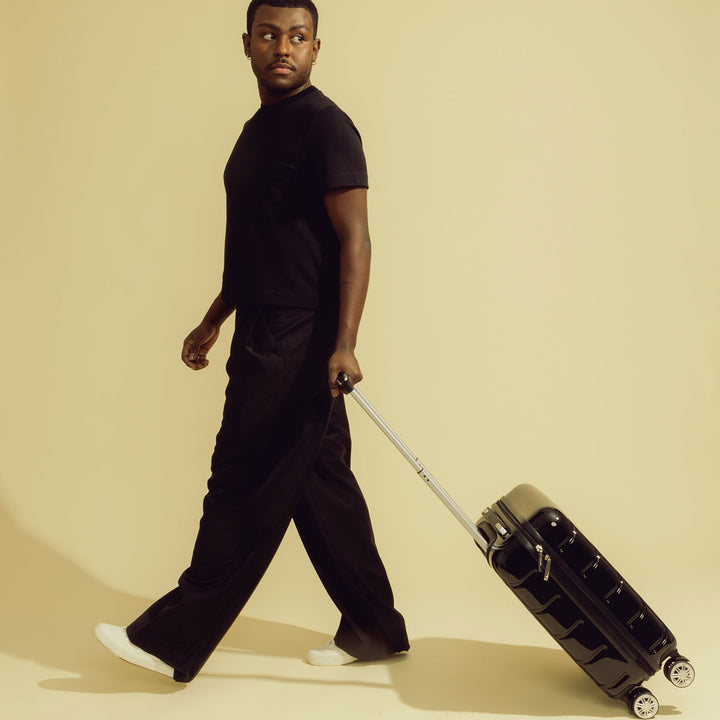 Carry-on suitcase Infinity, Black