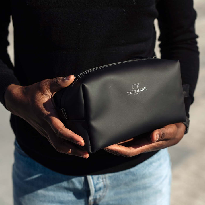 Washbag Street, Black