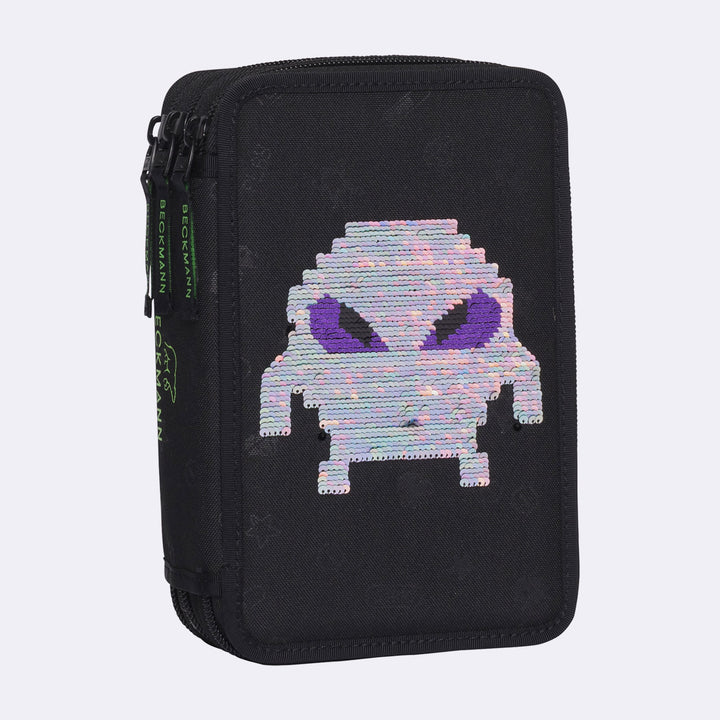 Three section pencil case with content, Pixel