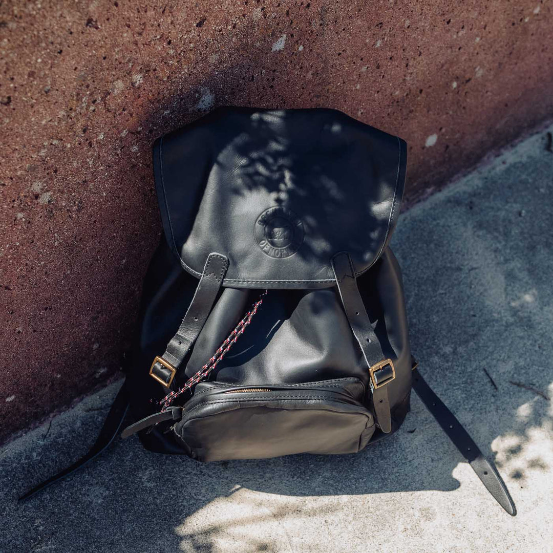 Leather backpack 18 liter, Black