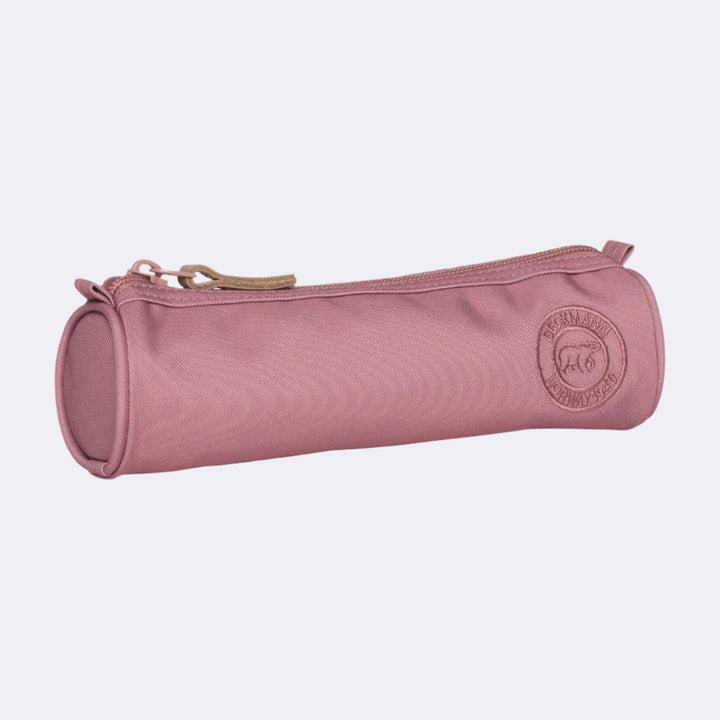Penalhus Urban, Ash Rose