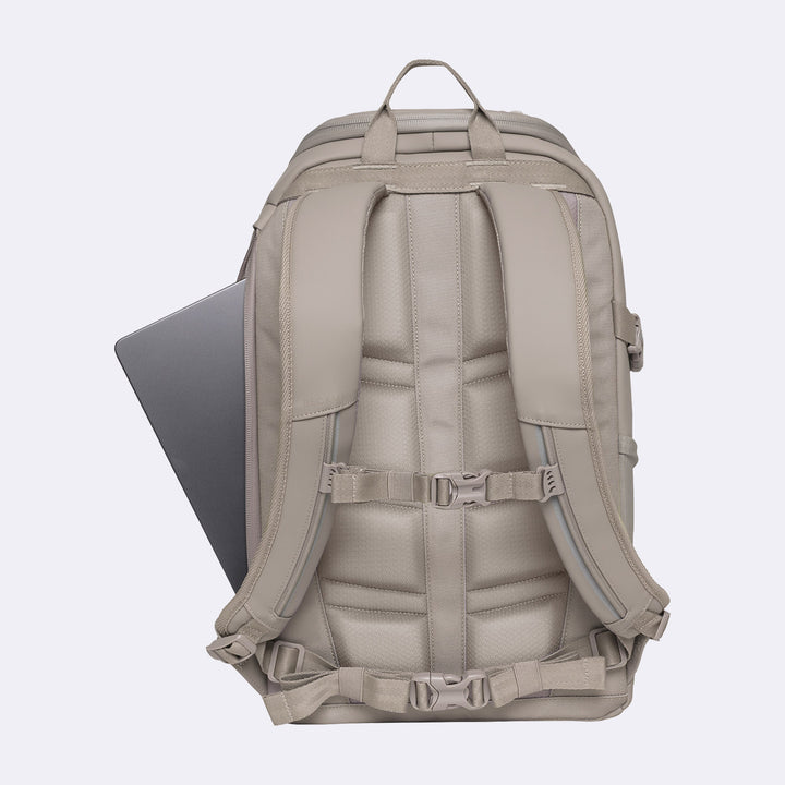 Street Go, Warm Grey