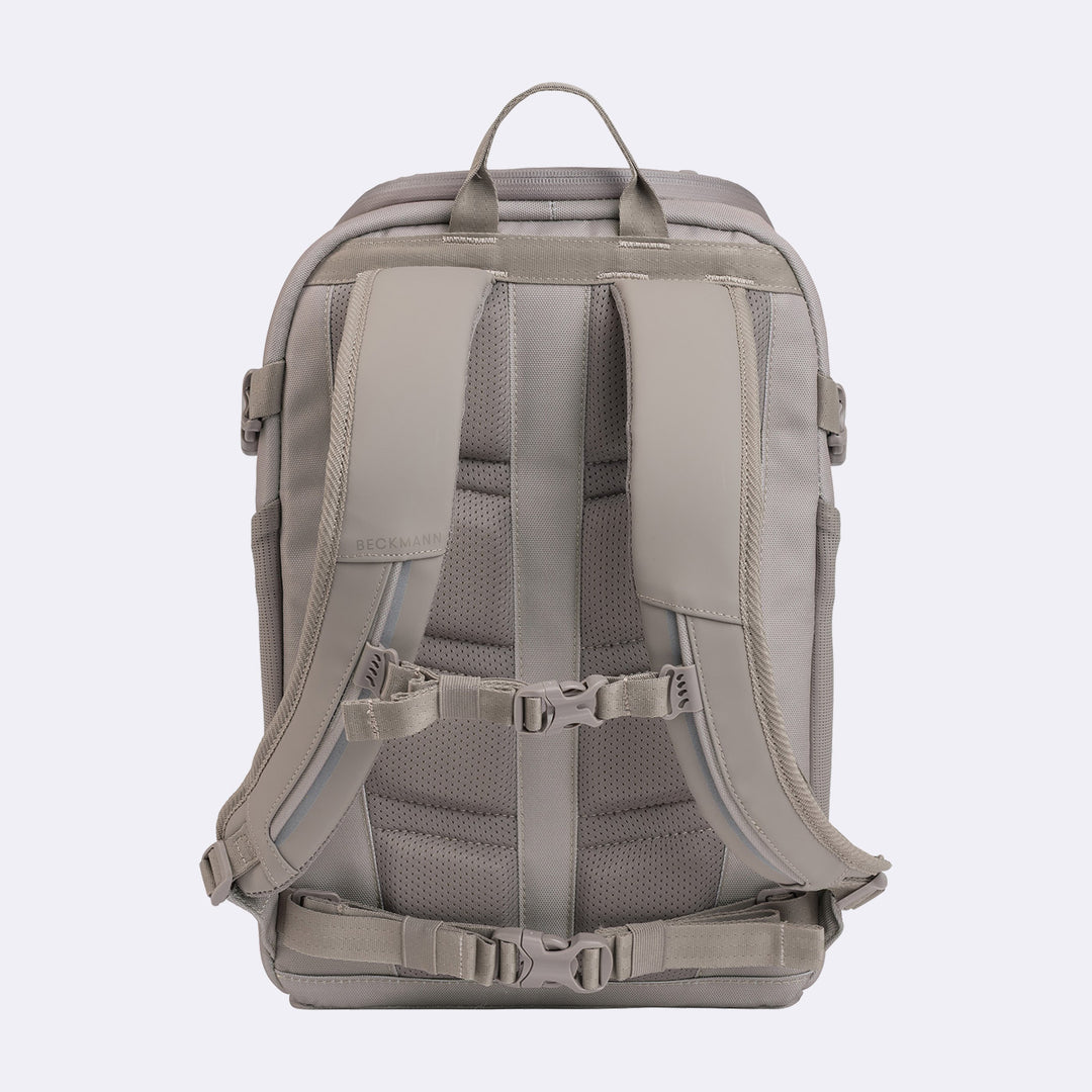 Street Bold, Warm Grey