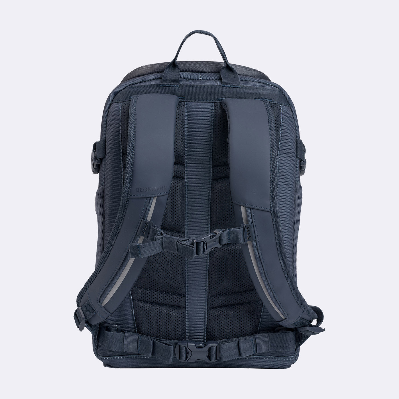 Street Bold, Navy – Beckmann Norway