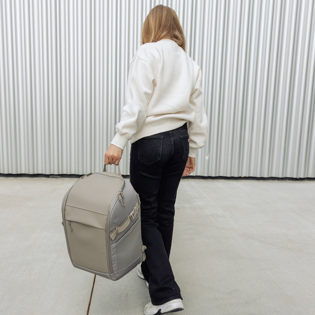 Street Bold, Warm Grey