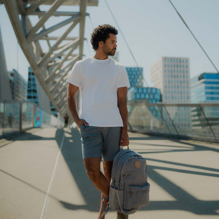 City Max, Grey