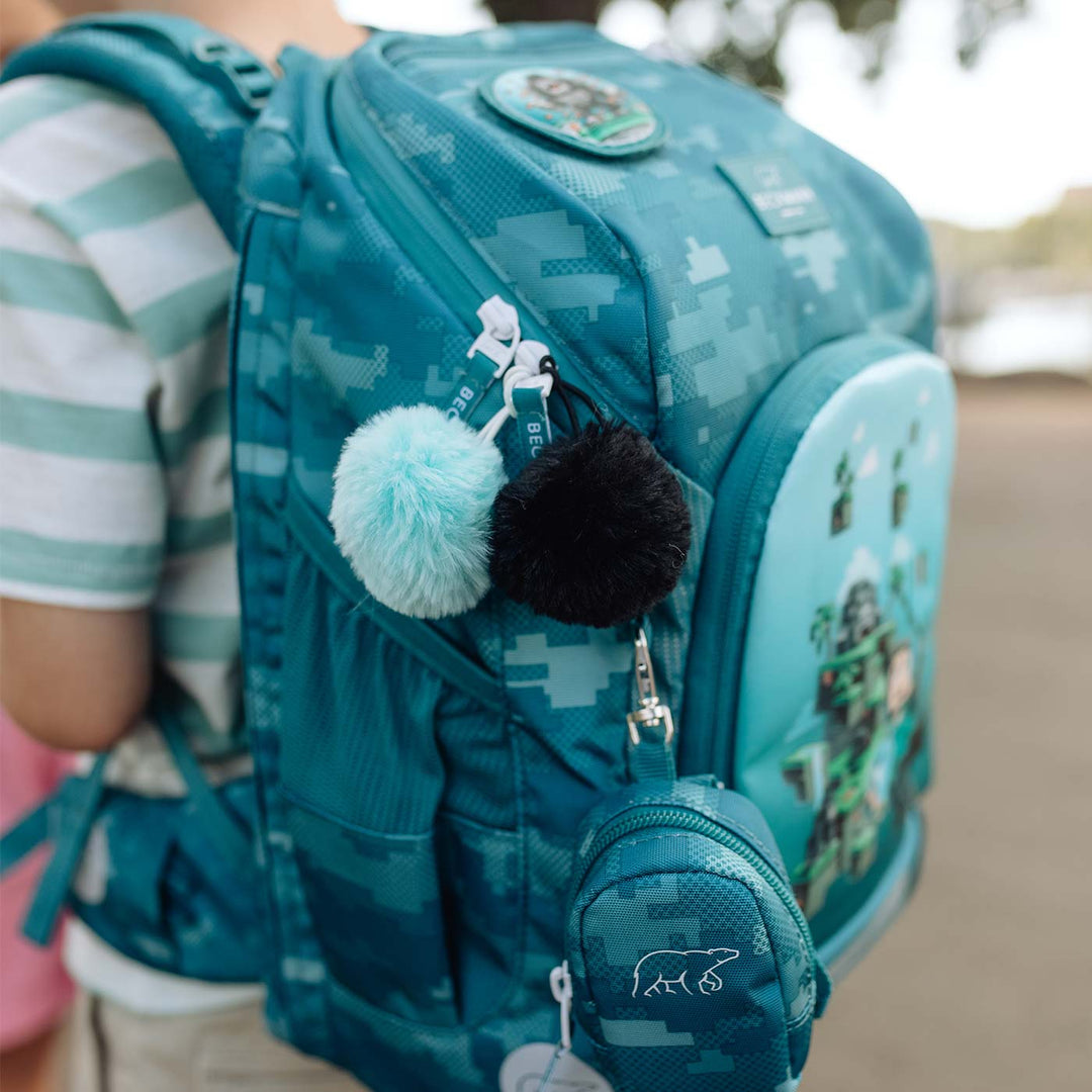 Fur ball, Black/Mint