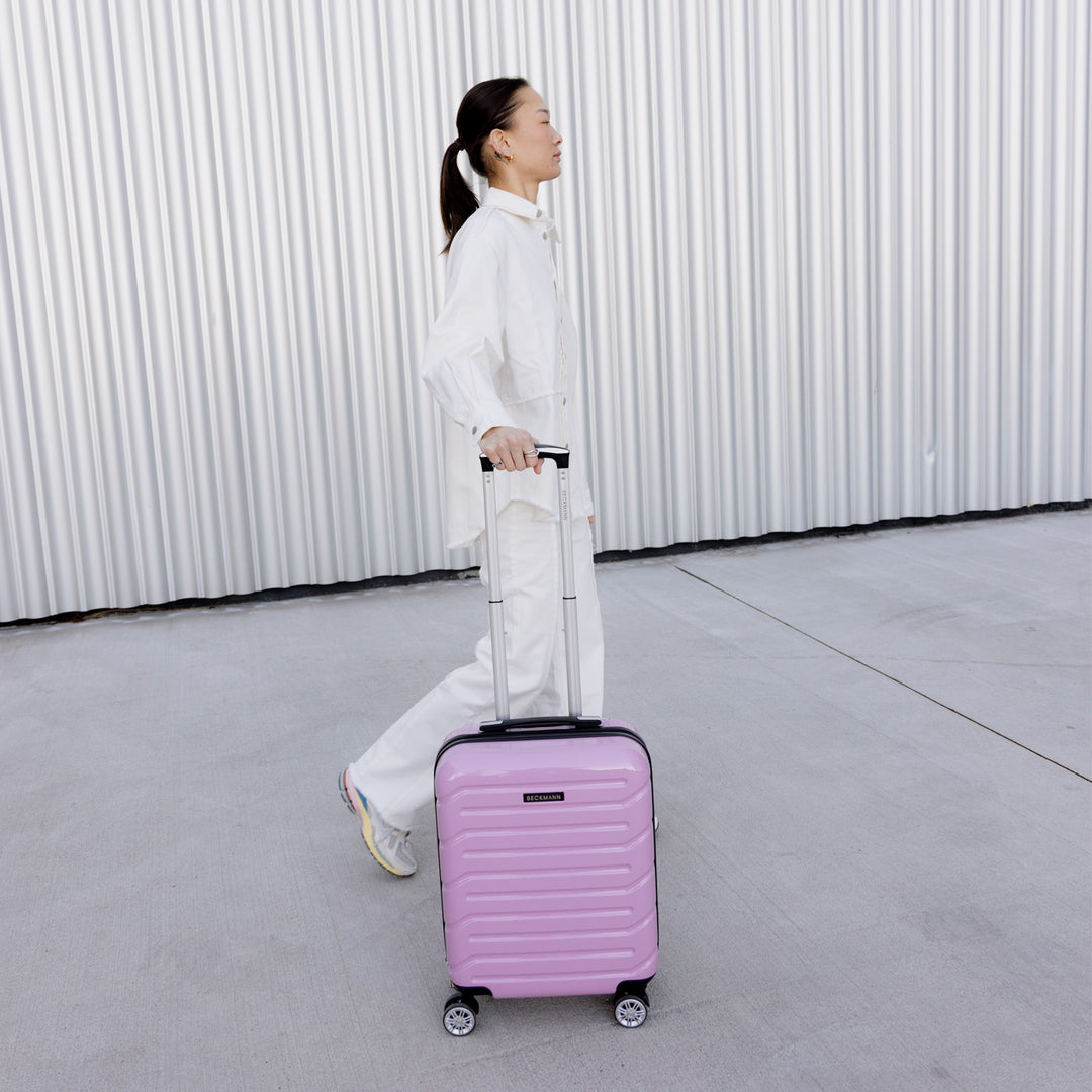 Carry-on suitcase Infinity, Pink