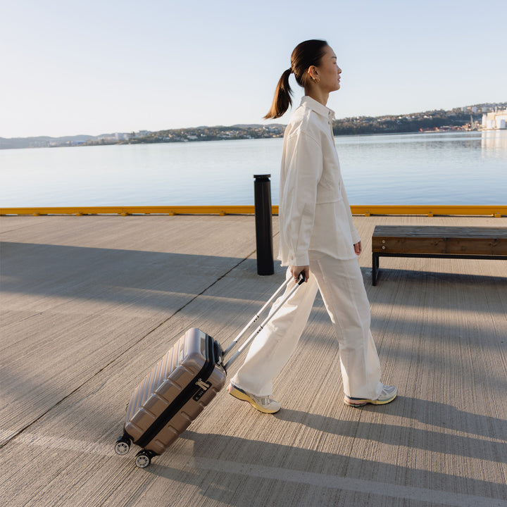 Carry-on suitcase Infinity, Champagne