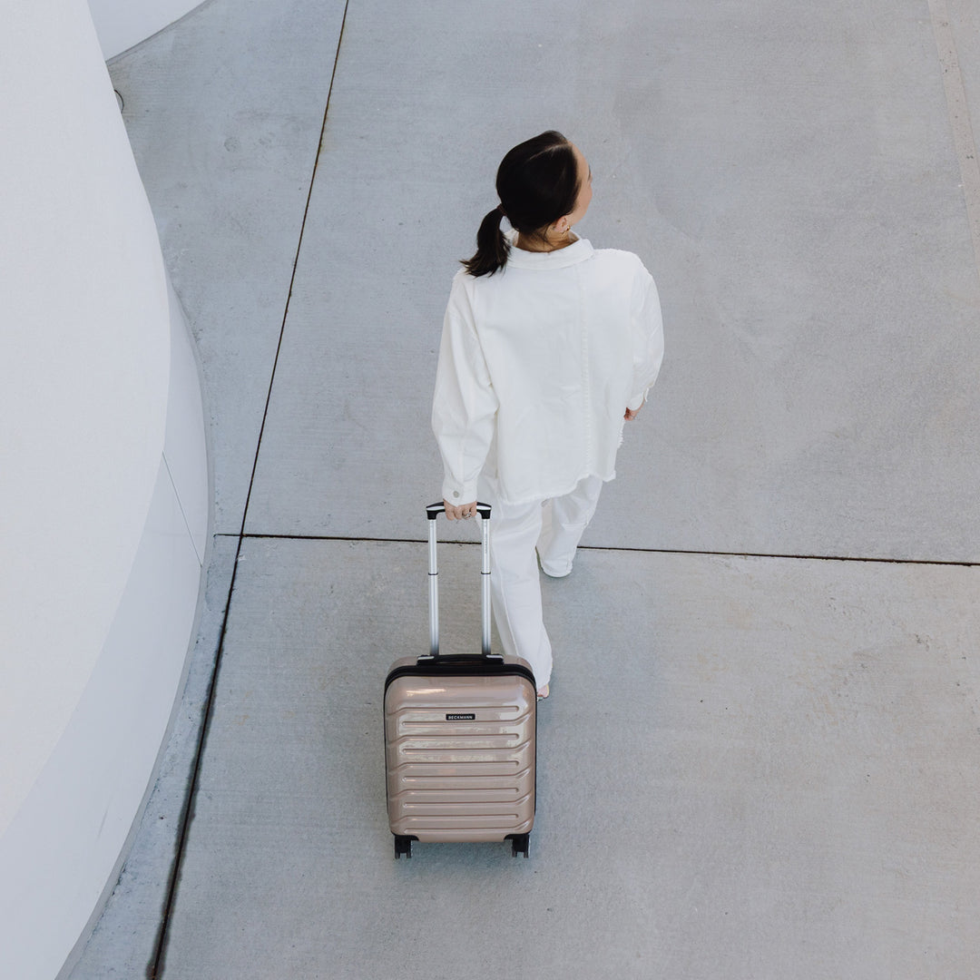 Carry-on suitcase Infinity, Champagne