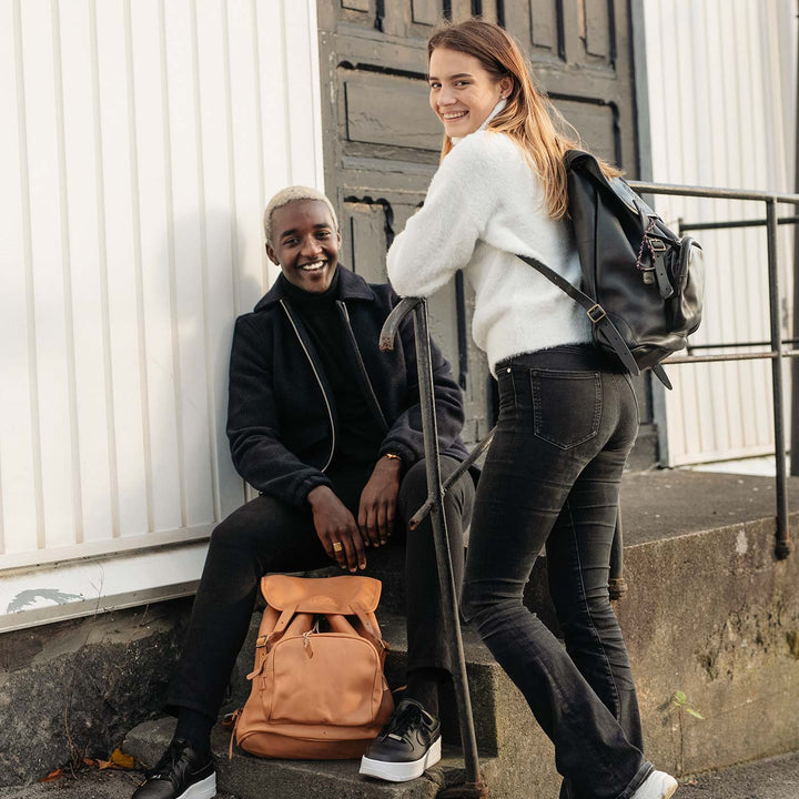 Leather backpack 18 liter, Black