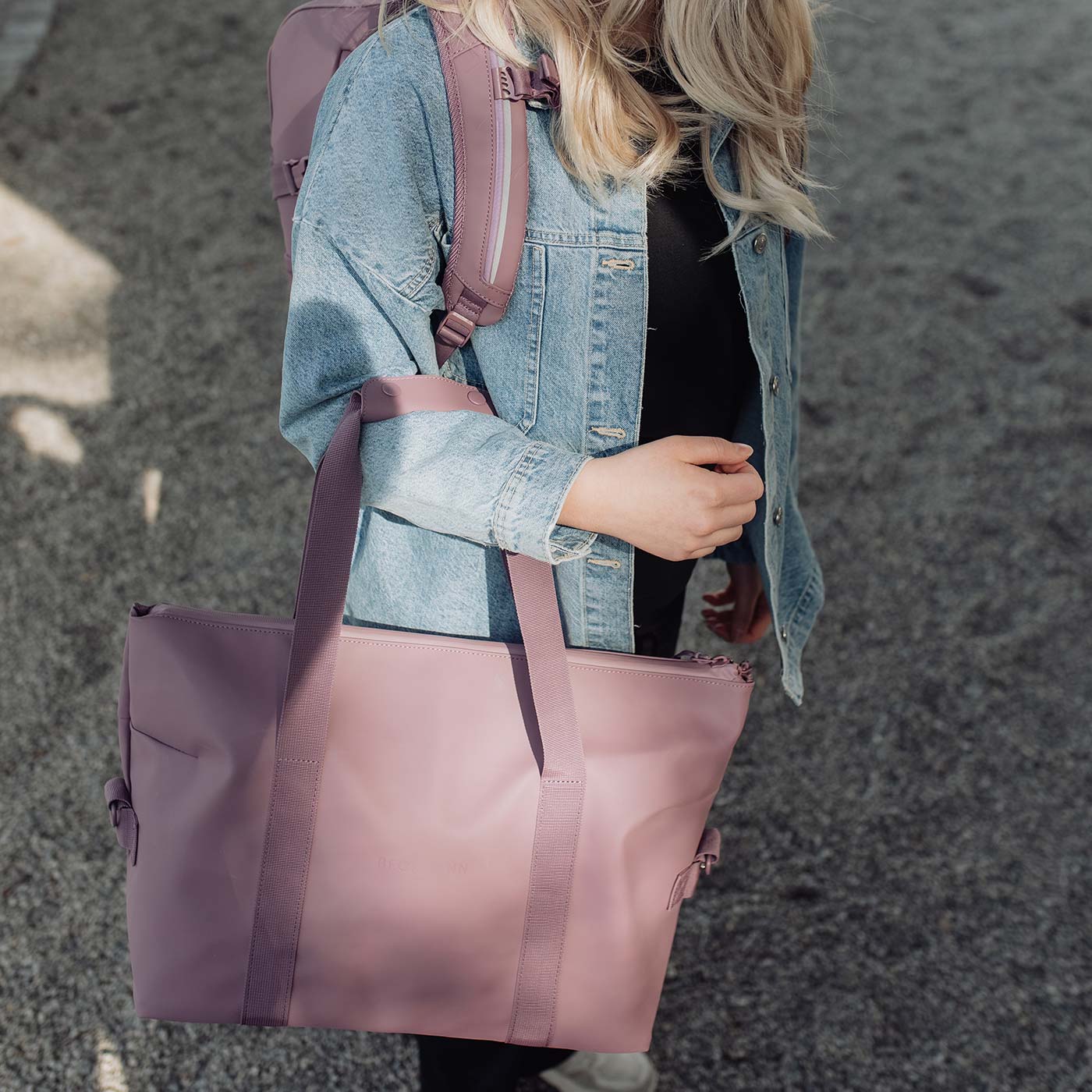 Weekendbag 24H Street, Grape – Beckmann Norway