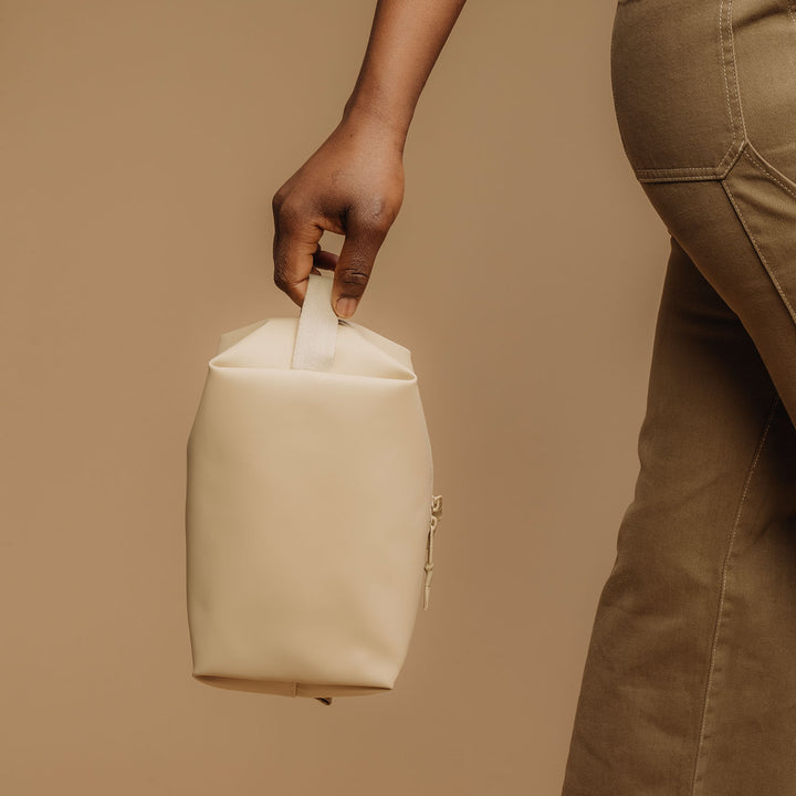 Washbag Street, Beige